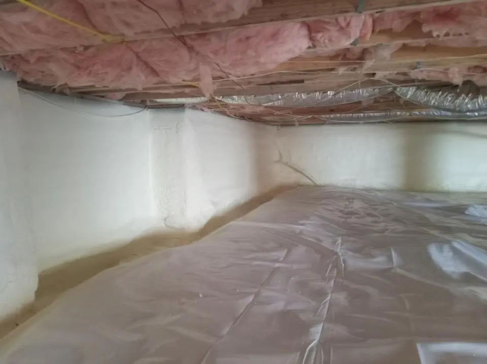 Crawl space encapsulation with closed-cell spray foam for Roof Maintenance in Lochearn
